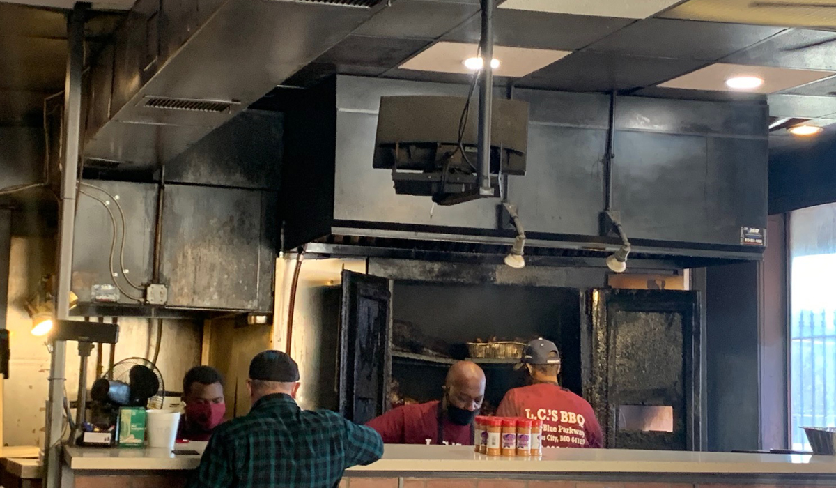 LC's Bar-B-Q Review